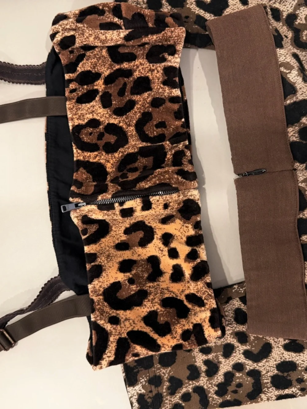 Dolce & Gabbana Animal Print Bralette Set Top & Leggin - Picture 9 of 9